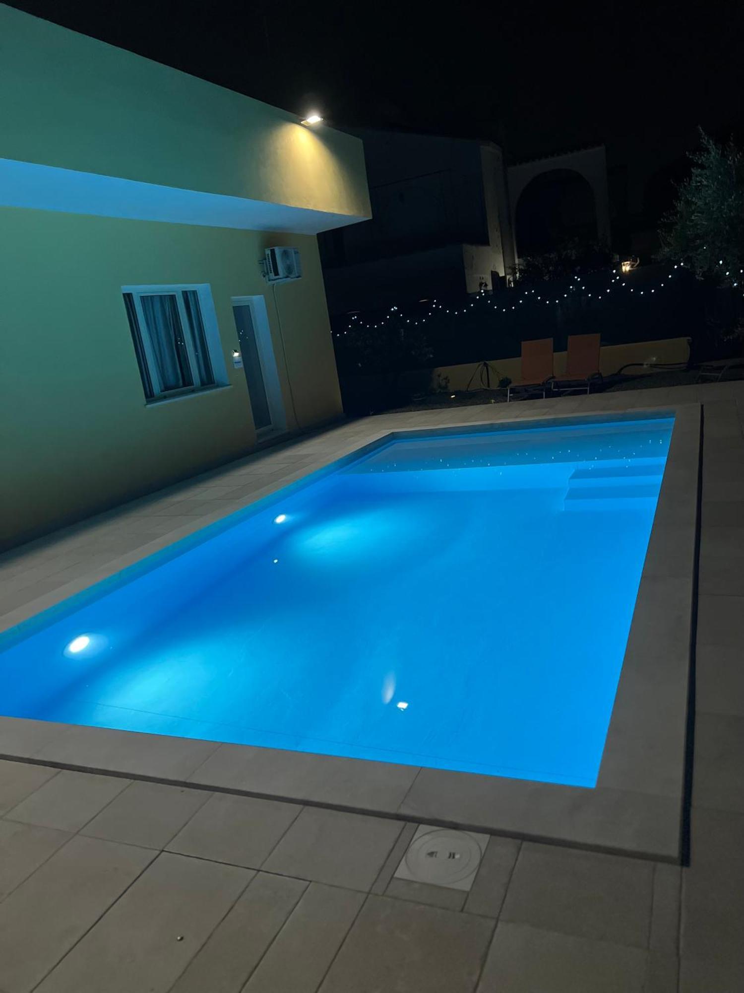 Casa Vacanze Mare Fuori كابوتيرا المظهر الخارجي الصورة